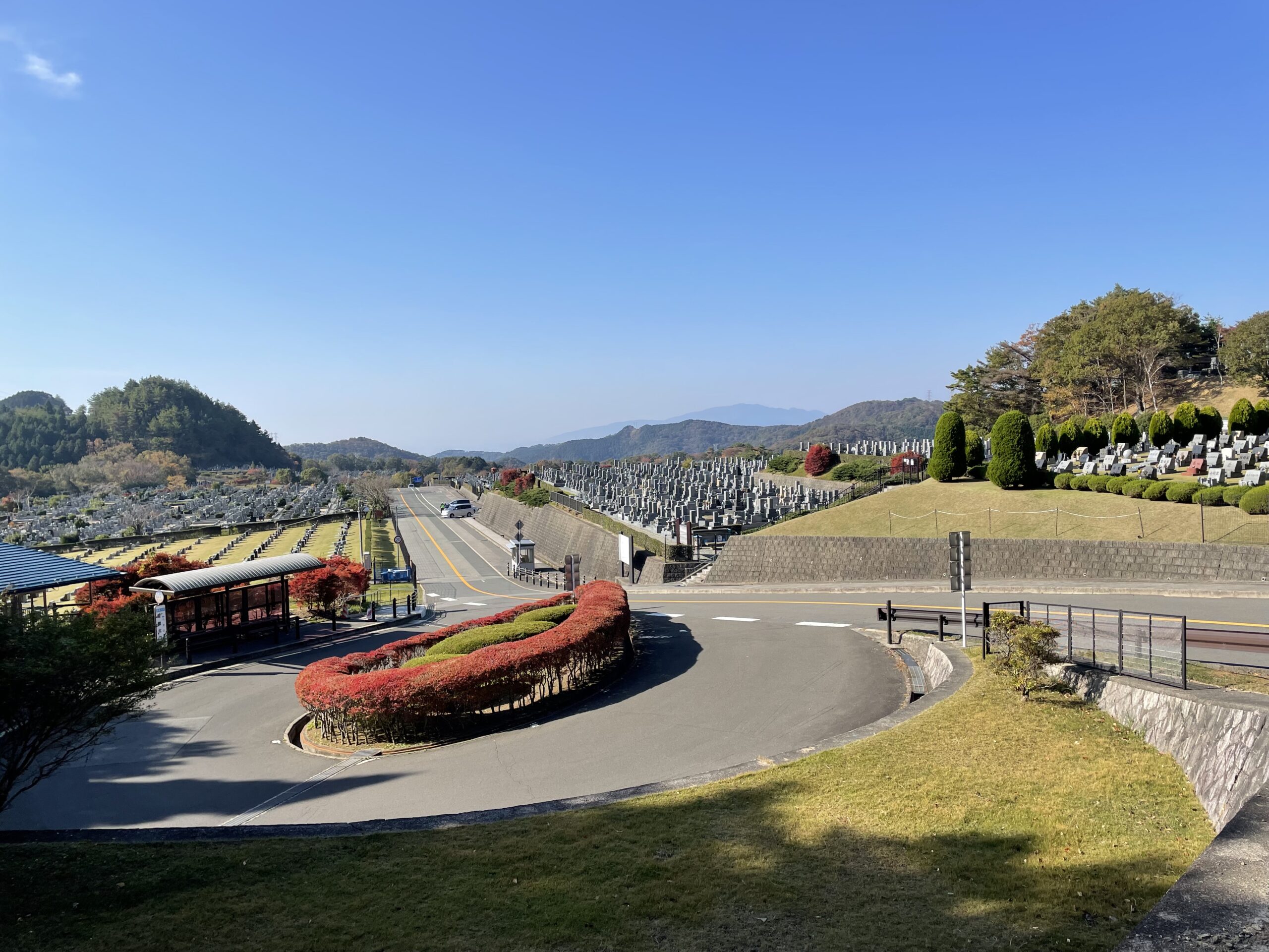 霊園北入り口から風景　