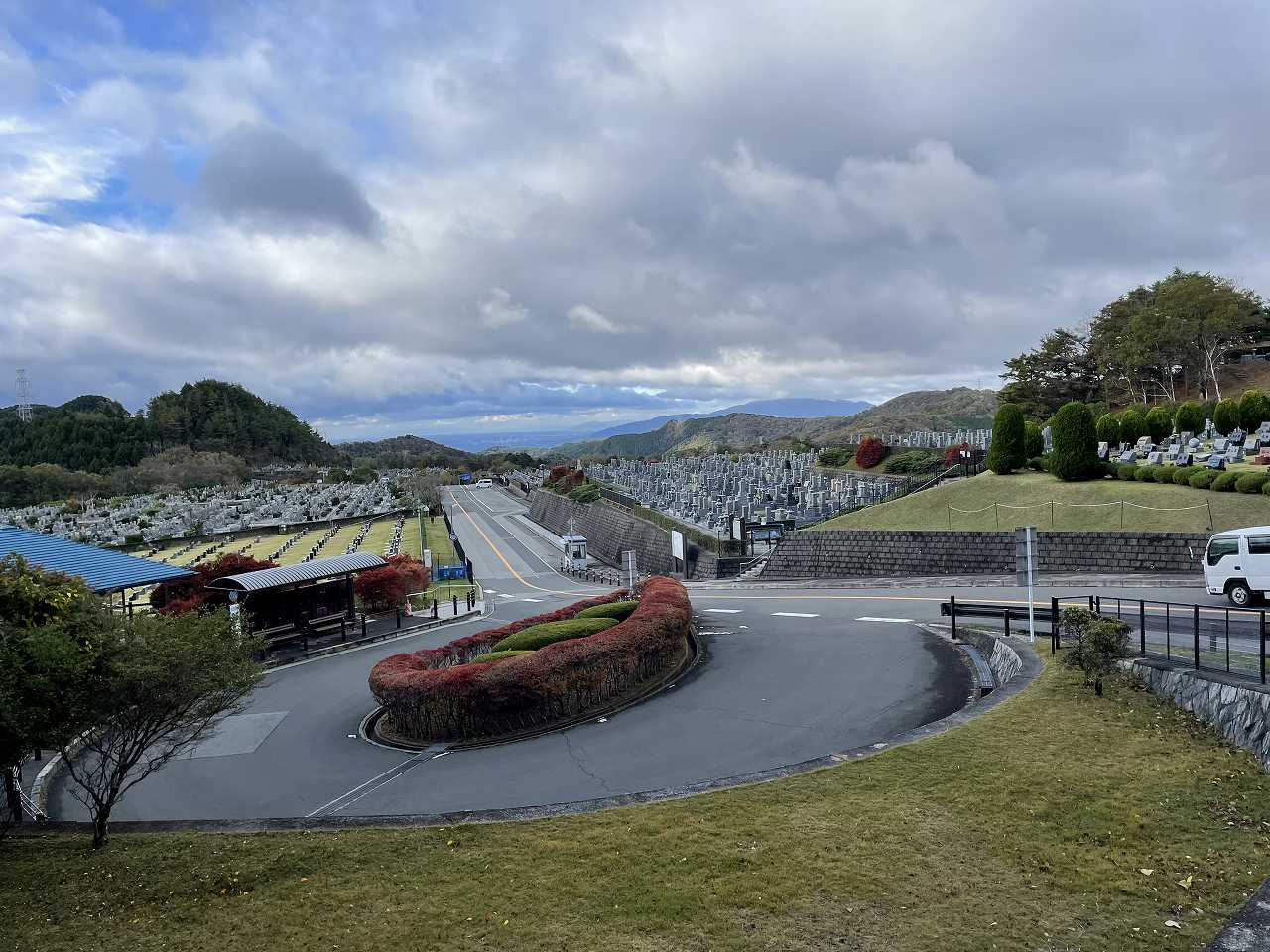 霊園北入り口から風景　