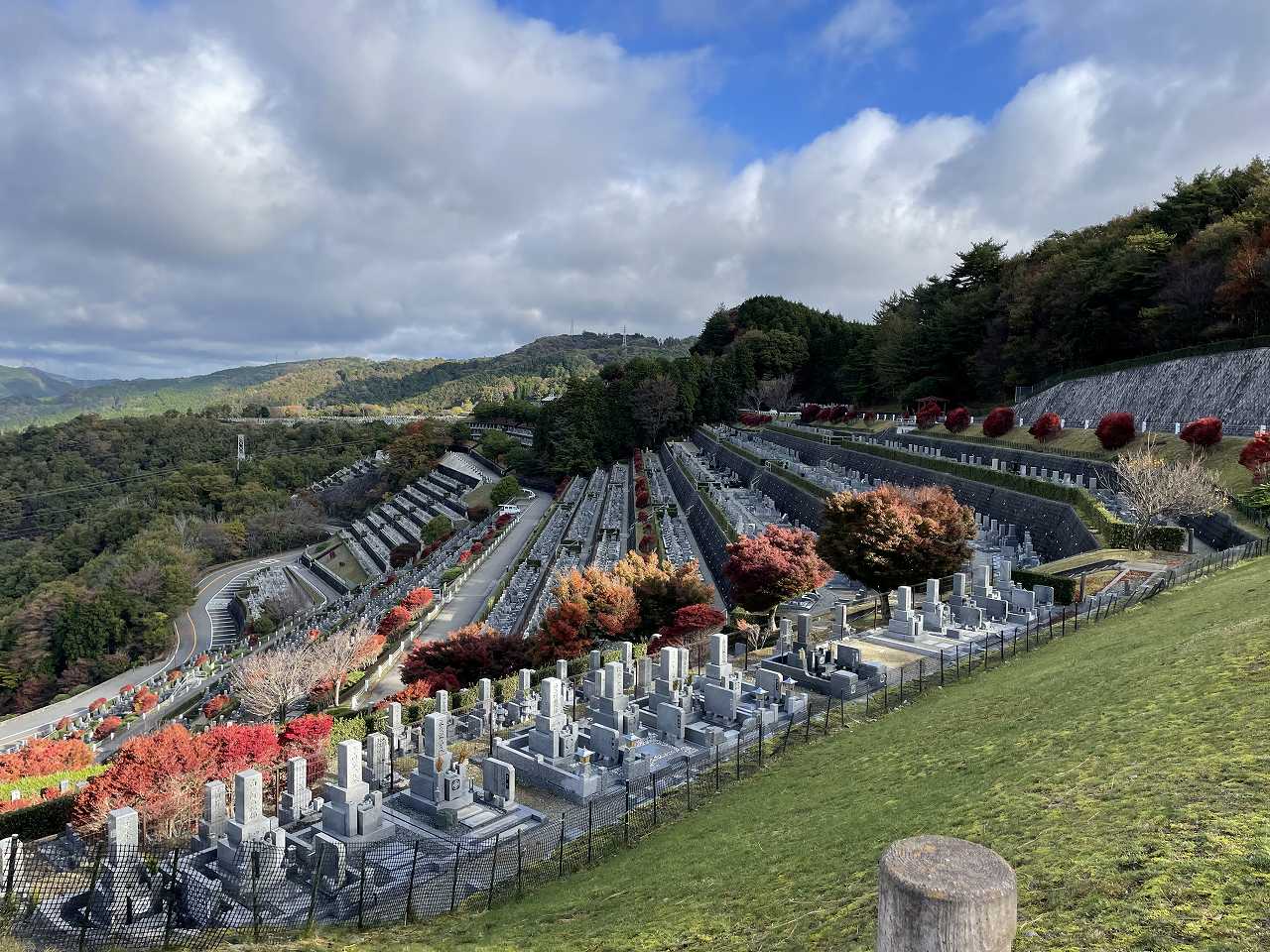 7区3番墓所上段駐車場からの風景①