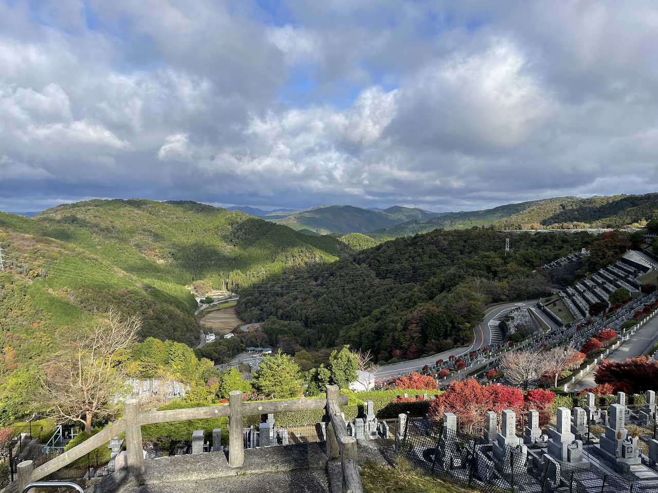 7区3番墓所上段駐車場からの風景②