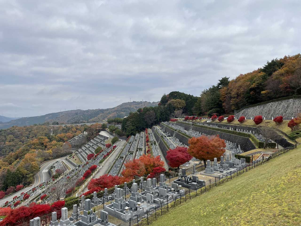 7区3番墓所上段駐車場からの風景①