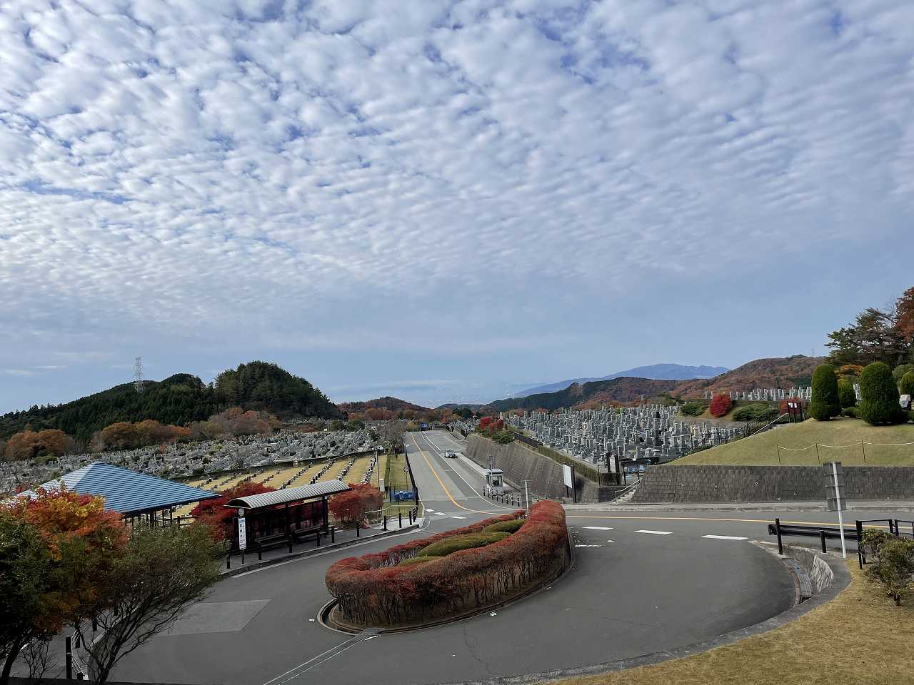 霊園北入り口から風景　