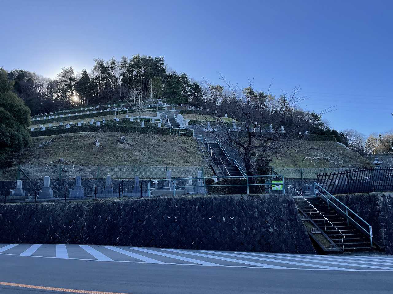 バス通り6区4番墓所風景