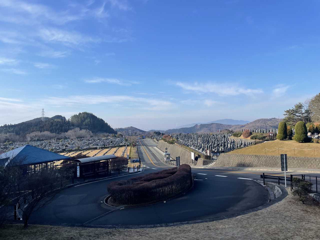 霊園北入り口から風景　