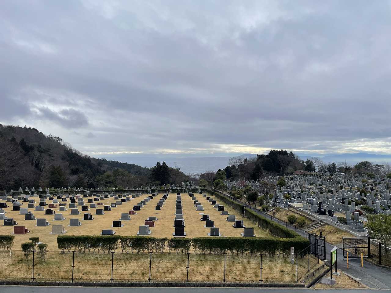 11区4番墓所から（東南向き）風景