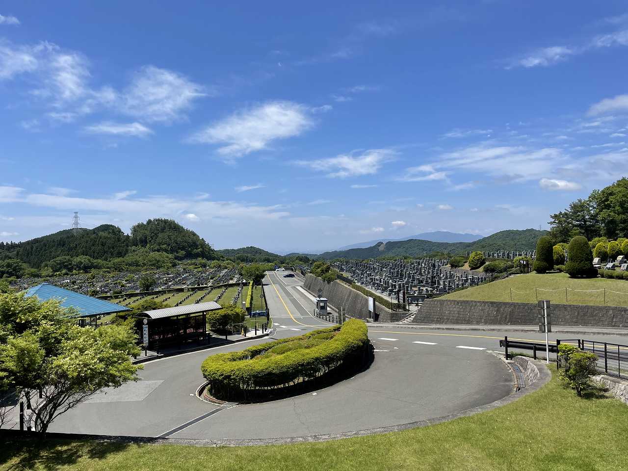 霊園北入り口から風景　