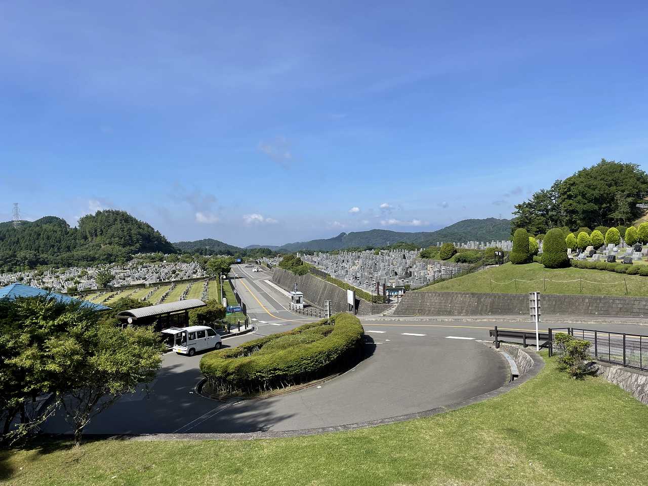 霊園北入り口から風景　