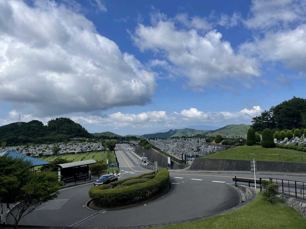 霊園北入り口から風景　