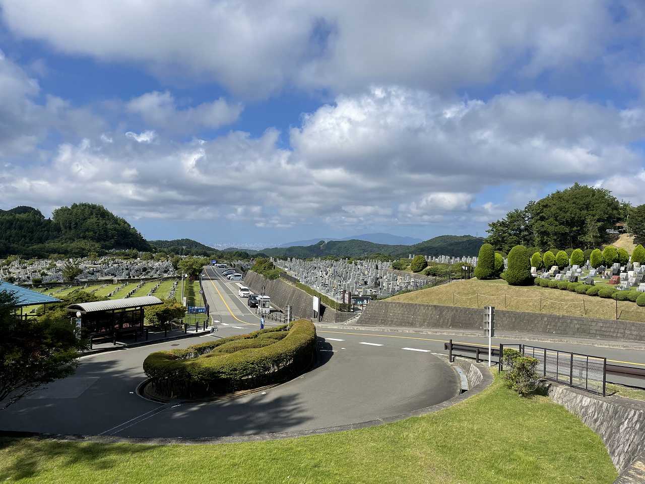 霊園北入り口から風景　