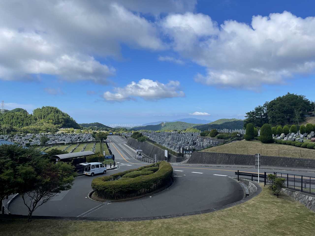 霊園北入り口から風景　