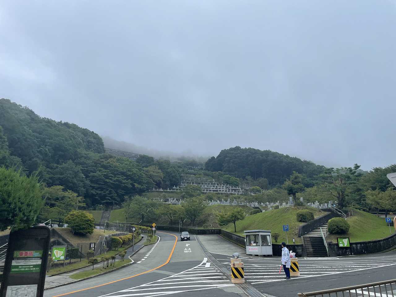 バス通り・5区バス停からの風景