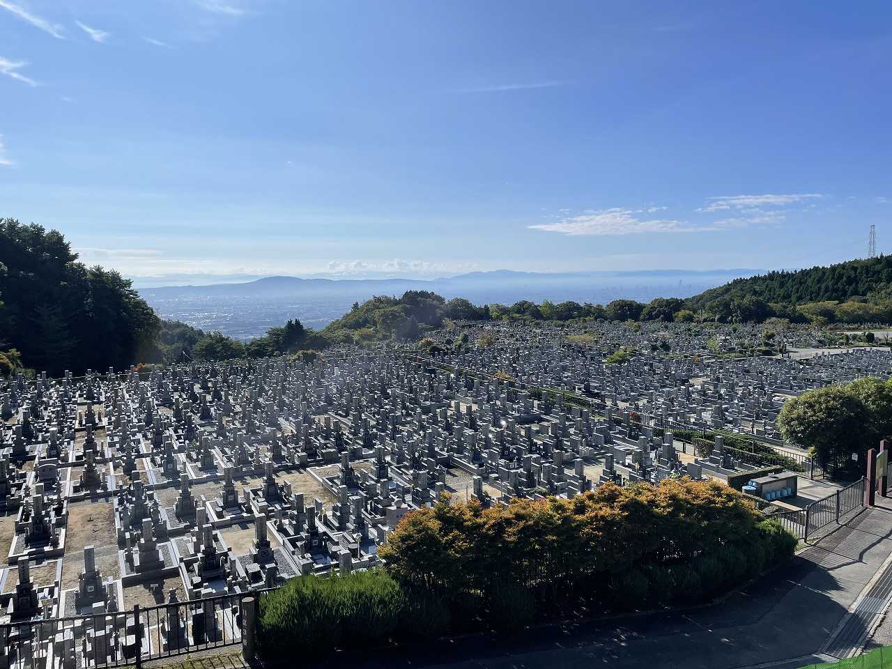 11区1番墓所から（南）風景