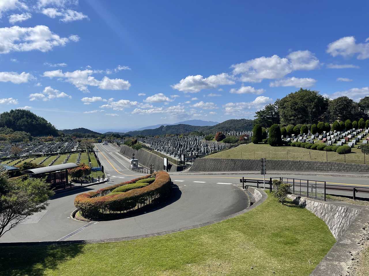 霊園北入り口から風景　